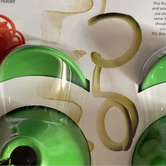 Farberware Spiraletti Vegetable Set of 2  Hand Held Spiral Veggie Slicer NWT - Picture 11 of 11